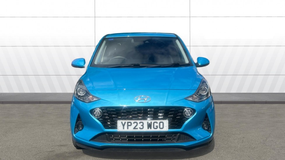 Hyundai i10 1.0 MPi Premium 5dr Auto Petrol Hatchback - Image 3