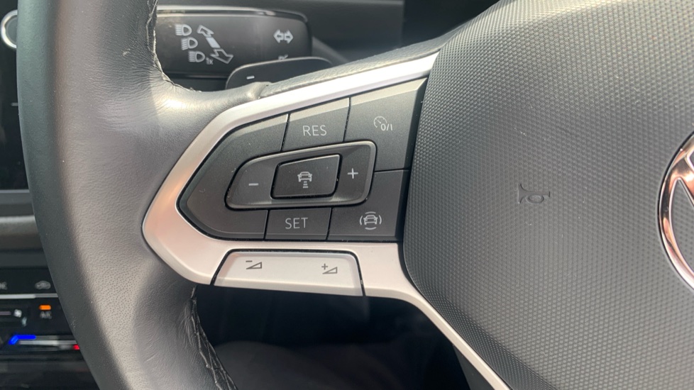 Volkswagen Tiguan Allspace 1.5 TSI Life 5dr DSG Petrol Estate - Image 21