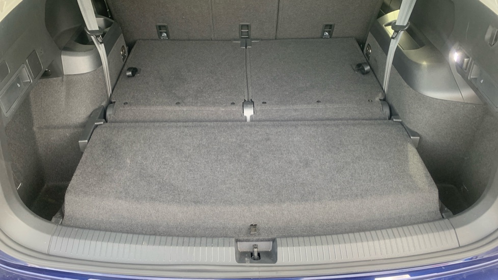 Volkswagen Tiguan Allspace 1.5 TSI Life 5dr DSG Petrol Estate - Image 54