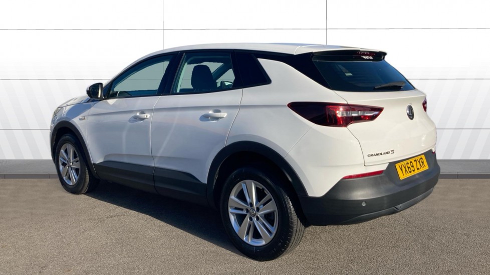 Vauxhall Grandland X 1.2 Turbo SE 5dr Petrol Hatchback - Image 2