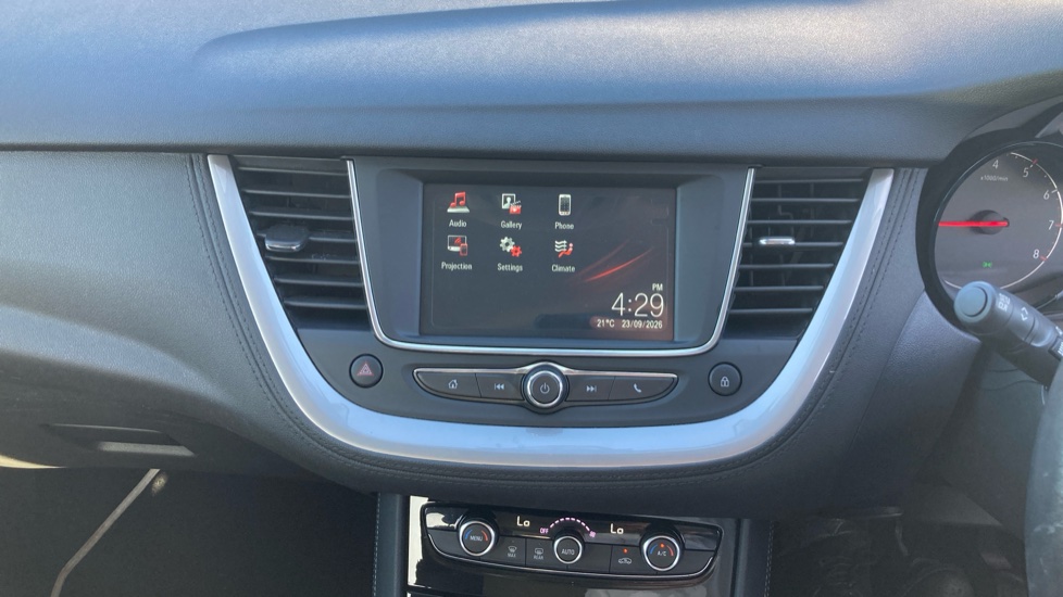 Vauxhall Grandland X 1.2 Turbo SE 5dr Petrol Hatchback - Image 12
