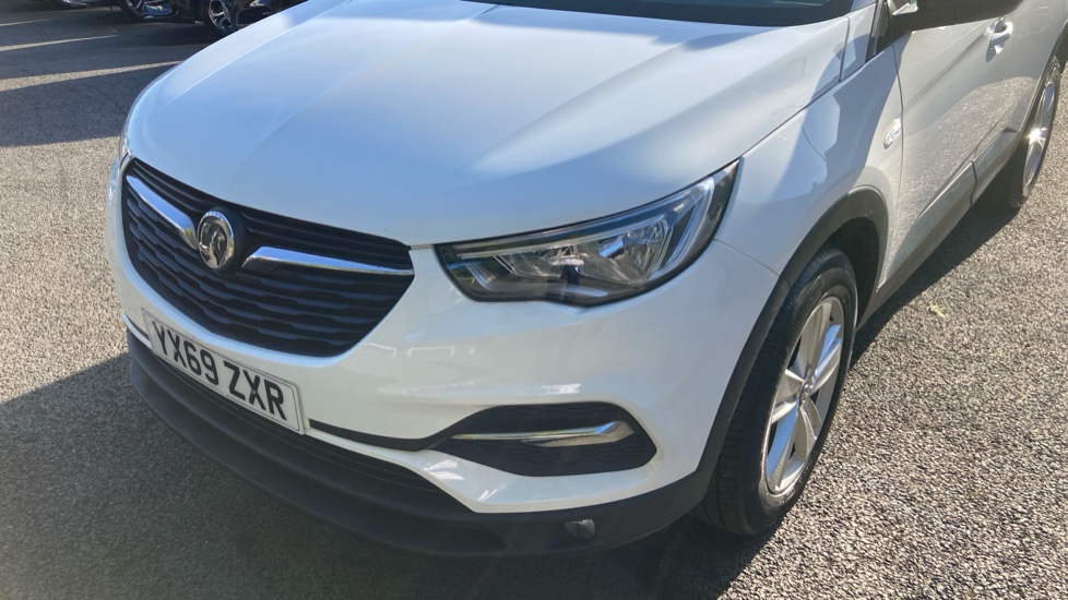 Vauxhall Grandland X 1.2 Turbo SE 5dr Petrol Hatchback - Image 43