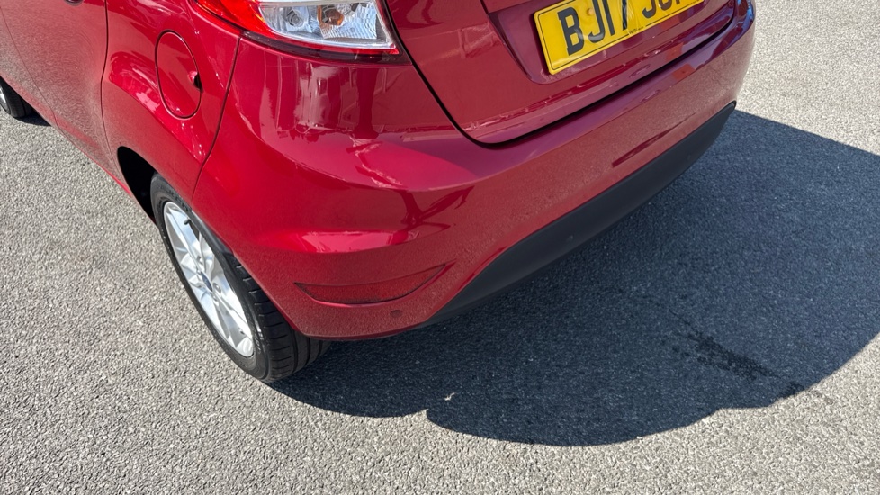 Ford Fiesta 1.25 82 Zetec 5dr Petrol Hatchback - Image 36