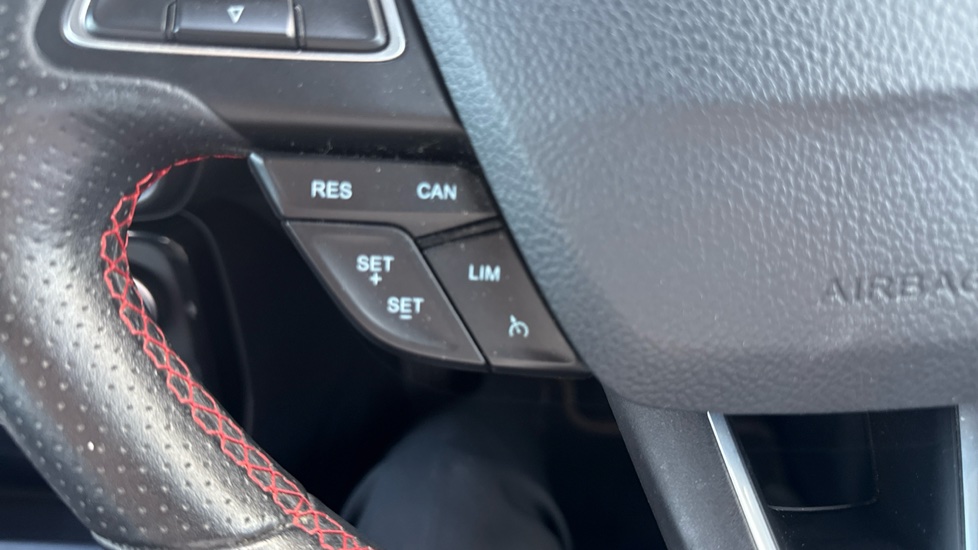 Ford EcoSport 1.0 EcoBoost 125 ST-Line 5dr Petrol Hatchback - Image 27