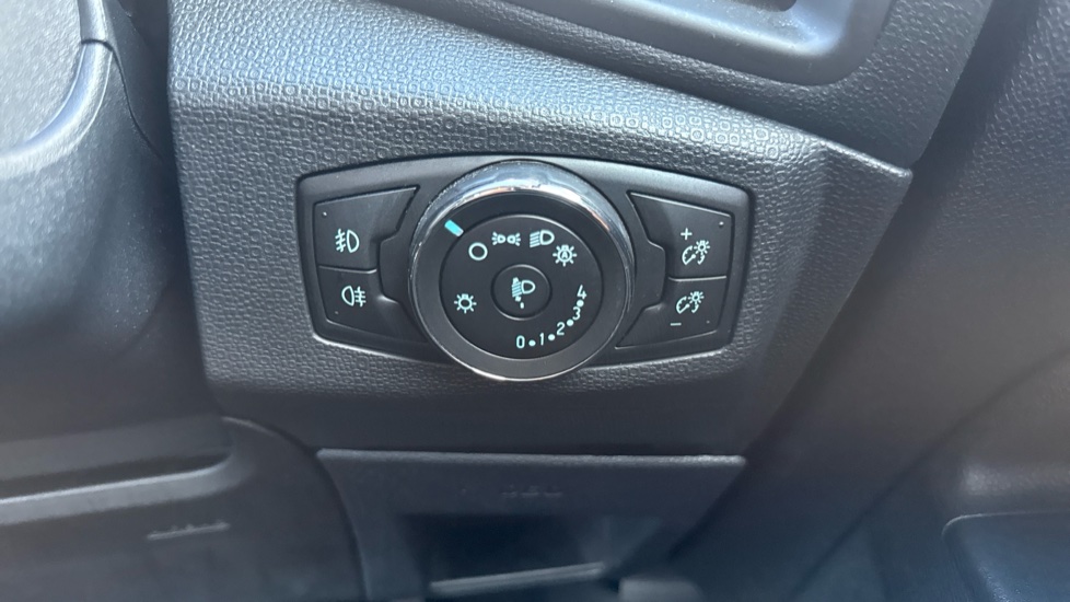 Ford EcoSport 1.0 EcoBoost 125 ST-Line 5dr Petrol Hatchback - Image 33