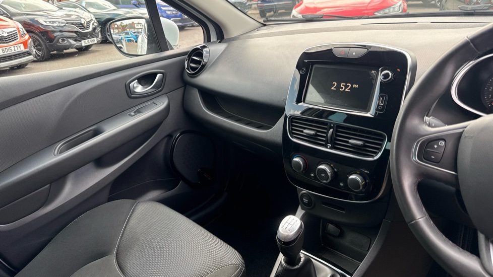 Renault Clio 0.9 TCE 75 Iconic 5dr Petrol Hatchback - Image 14