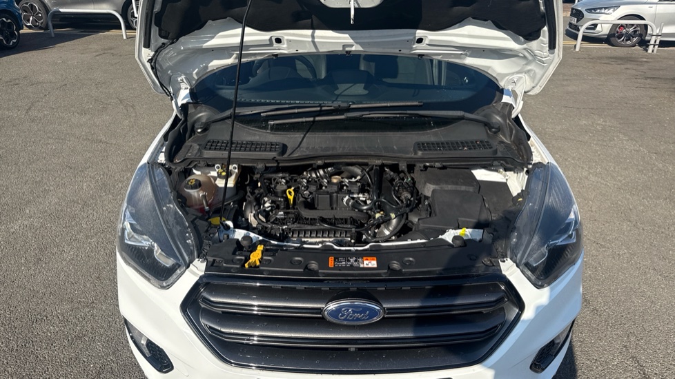 Ford Kuga 1.5 EcoBoost ST-Line 5dr 2WD Petrol Estate - Image 8