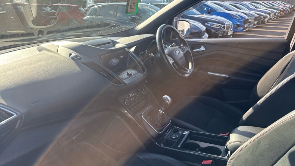 Ford Kuga 1.5 EcoBoost ST-Line 5dr 2WD Petrol Estate - Image 9
