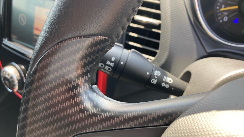 Renault Captur 1.5 dCi 90 Signature Energy 5dr Diesel Hatchback - Image 27