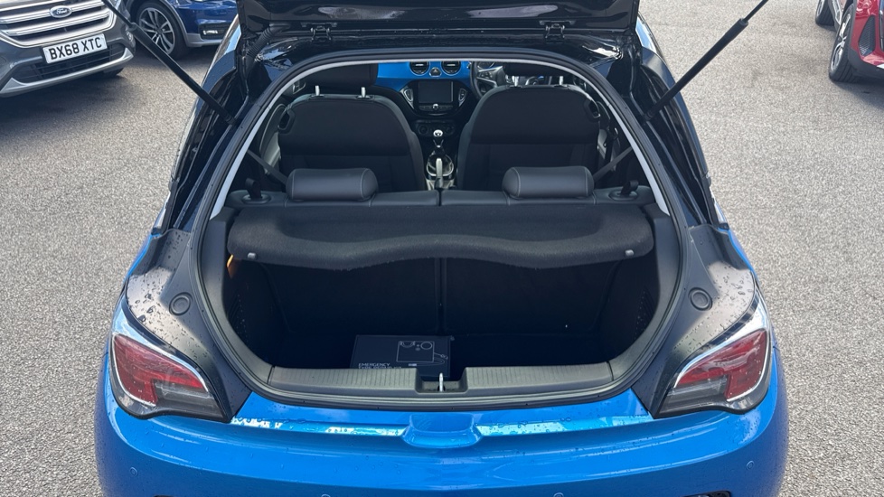 Vauxhall Adam 1.2i Energised 3dr Petrol Hatchback - Image 4