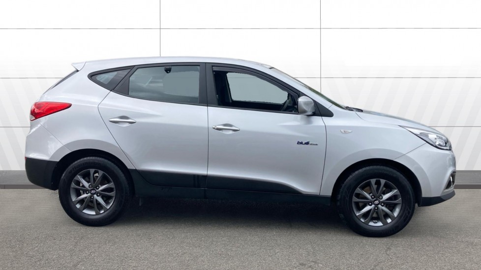 Hyundai ix35 1.7 CRDi Blue Drive S 5dr 2WD Diesel Estate - Image 5