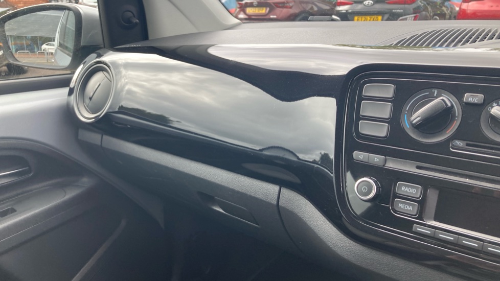 Volkswagen Up 1.0 Move Up 5dr Petrol Hatchback - Image 14