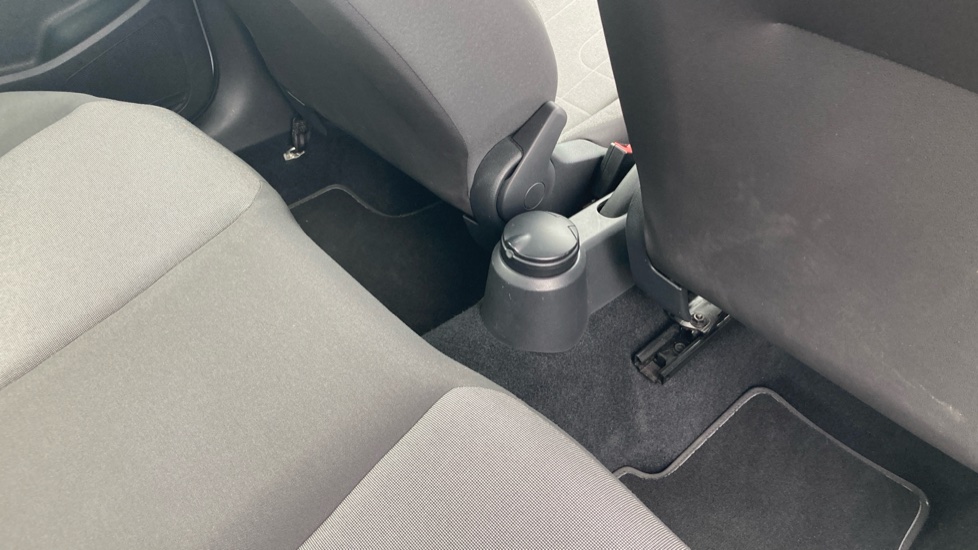Volkswagen Up 1.0 Move Up 5dr Petrol Hatchback - Image 25