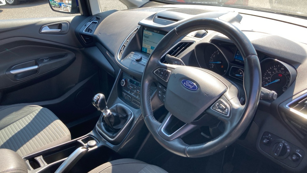 Ford C-MAX 1.0 EcoBoost 125 Titanium 5dr Petrol Estate - Image 11