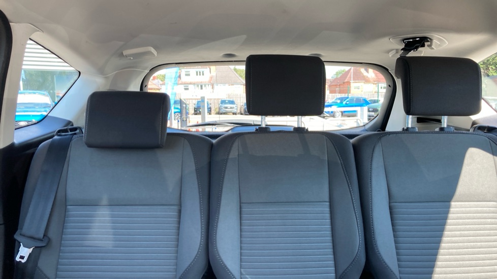 Ford C-MAX 1.0 EcoBoost 125 Titanium 5dr Petrol Estate - Image 15