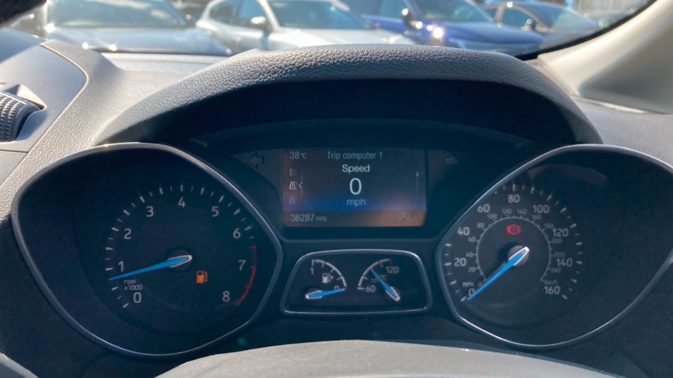 Ford C-MAX 1.0 EcoBoost 125 Titanium 5dr Petrol Estate - Image 18
