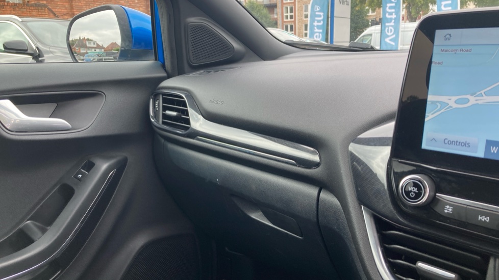 Ford Puma 1.0 EcoBoost Hybrid mHEV 155 ST-Line 5dr Petrol Hatchback - Image 14