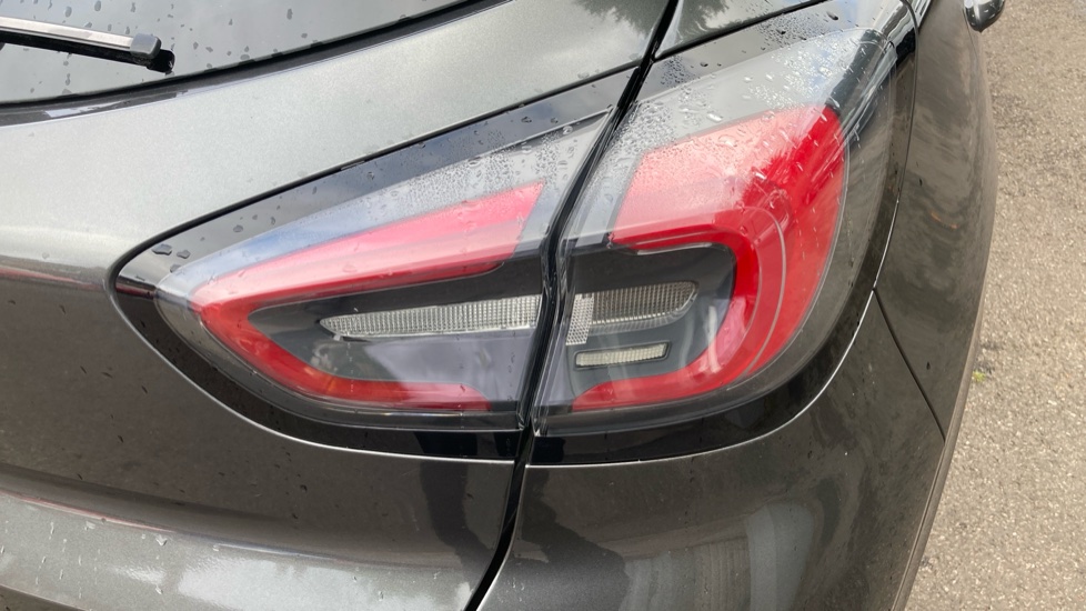 Ford Puma 1.0 EcoBoost Hybrid mHEV ST-Line X 5dr Petrol Hatchback - Image 26