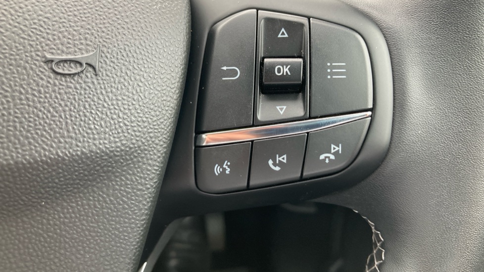 Ford Fiesta 1.0 EcoBoost Titanium 5dr Petrol Hatchback - Image 31