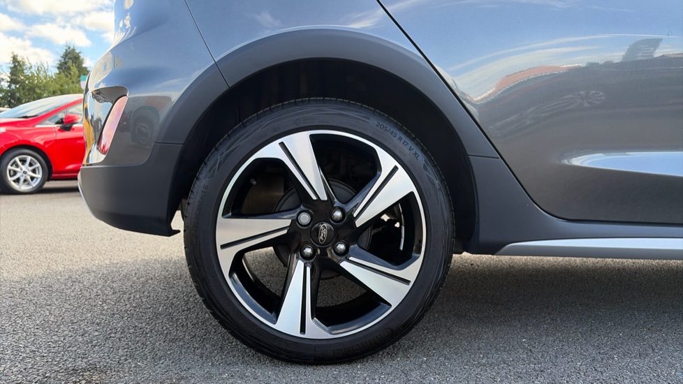Ford Fiesta 1.0 EcoBoost Active 5dr Petrol Hatchback - Image 7
