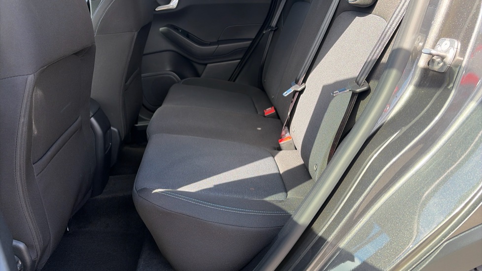 Ford Fiesta 1.0 EcoBoost Active 5dr Petrol Hatchback - Image 16