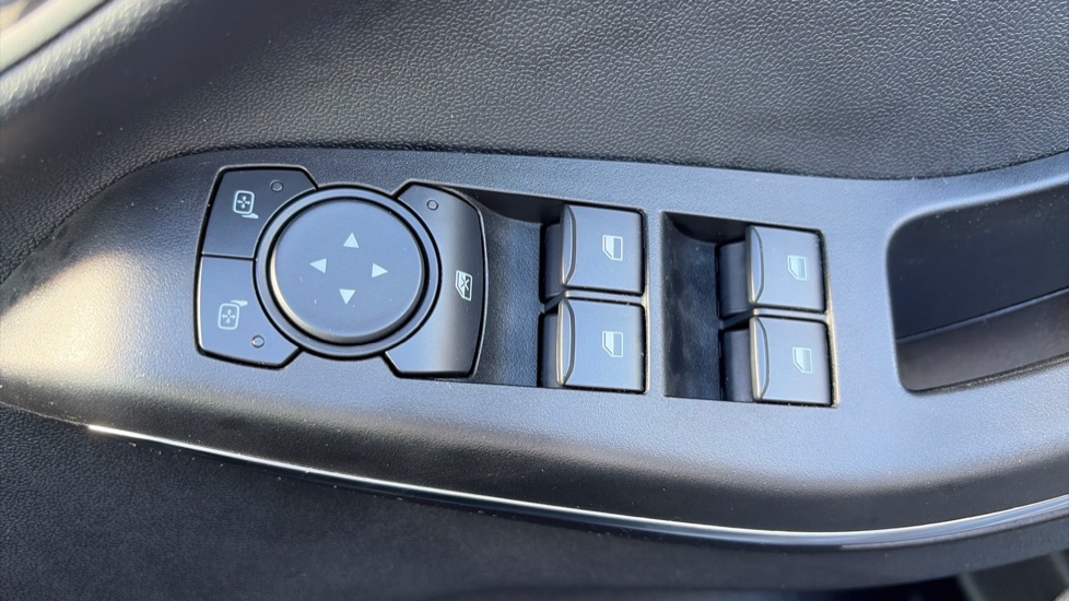 Ford Fiesta 1.0 EcoBoost Active 5dr Petrol Hatchback - Image 33
