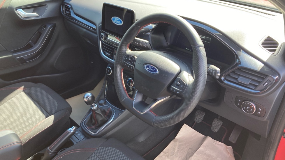 Ford Puma 1.0 EcoBoost Hybrid mHEV ST-Line 5dr Petrol Hatchback - Image 11