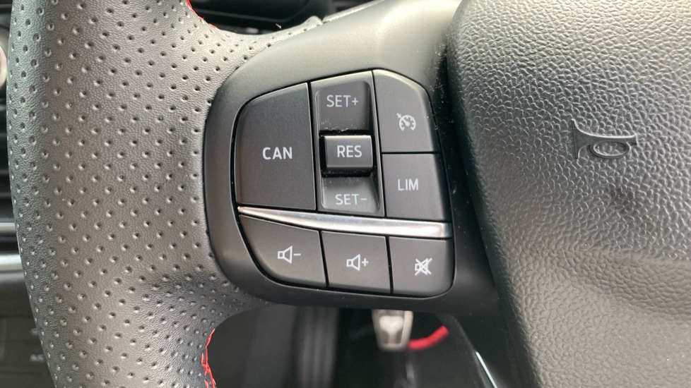 Ford Puma 1.0 EcoBoost ST-Line 5dr Petrol Hatchback - Image 28