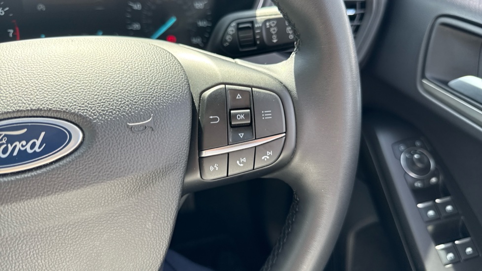 Ford Focus 1.0 EcoBoost Titanium 5dr Petrol Hatchback - Image 30