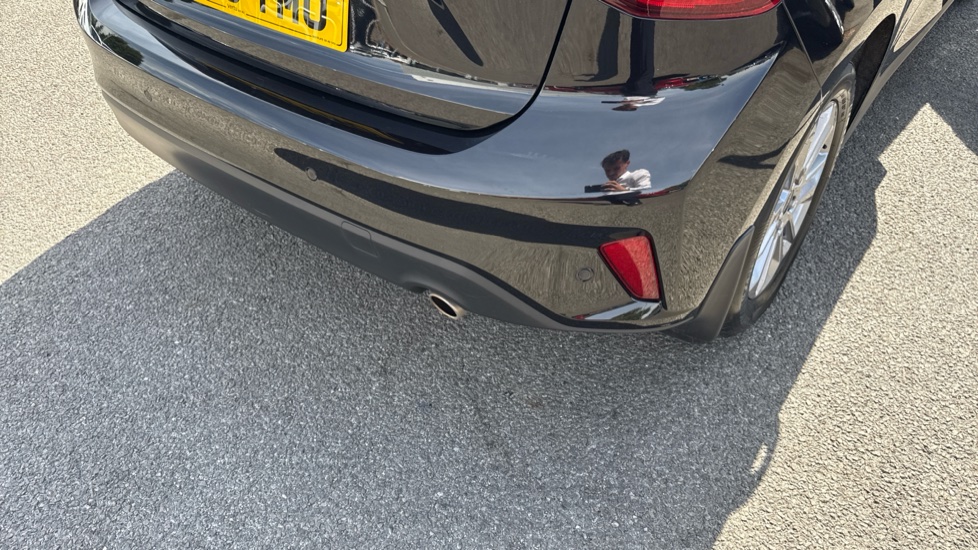 Ford Focus 1.0 EcoBoost Titanium 5dr Petrol Hatchback - Image 35