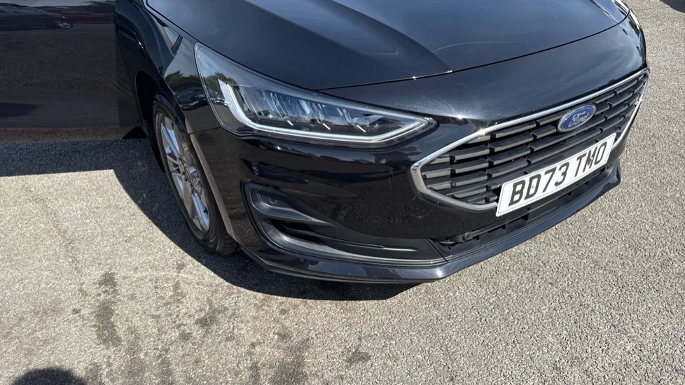 Ford Focus 1.0 EcoBoost Titanium 5dr Petrol Hatchback - Image 39