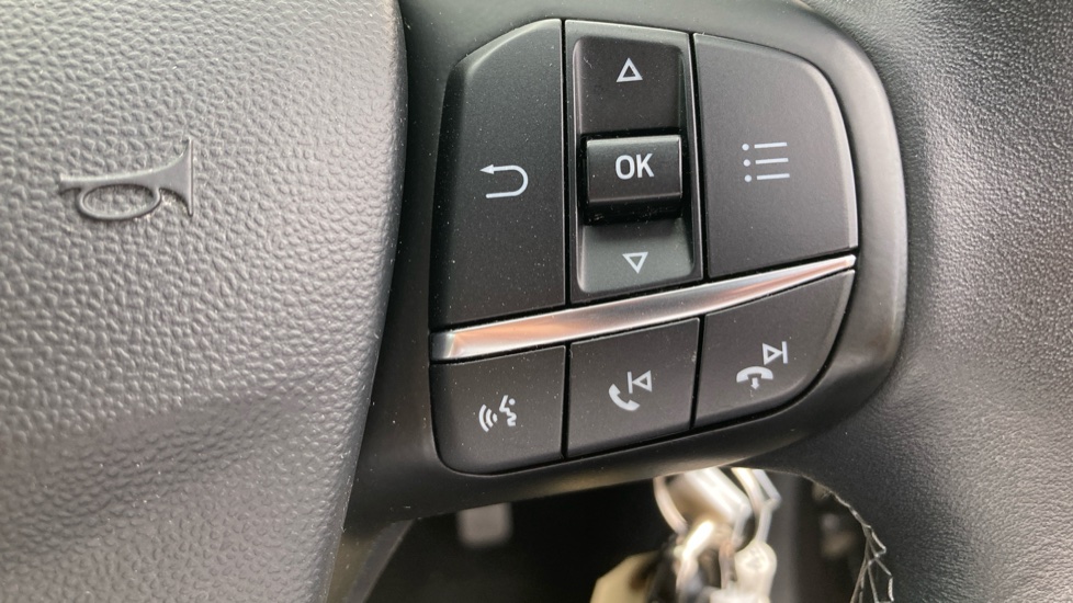Ford Fiesta 1.0 EcoBoost Zetec 5dr Petrol Hatchback - Image 29