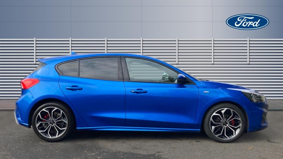 Ford Focus 1.0 EcoBoost Hybrid mHEV 125 ST-Line X Edition 5dr Petrol Hatchback - Image 5