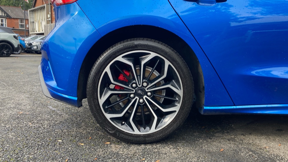 Ford Focus 1.0 EcoBoost Hybrid mHEV 125 ST-Line X Edition 5dr Petrol Hatchback - Image 7