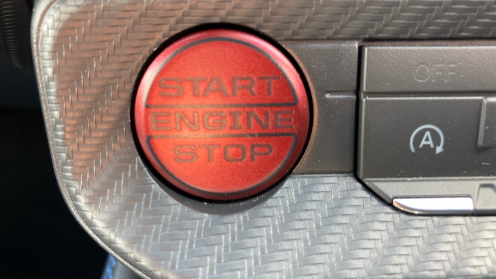 Ford Mustang 5.0 V8 Dark Horse 2dr Petrol Coupe - Image 31