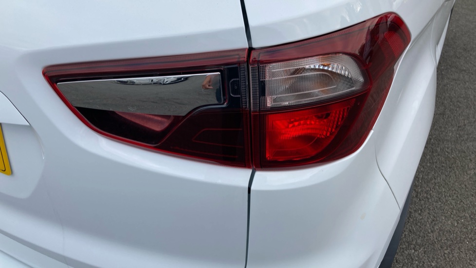 Ford EcoSport 1.0 EcoBoost 125 ST-Line 5dr Petrol Hatchback - Image 27