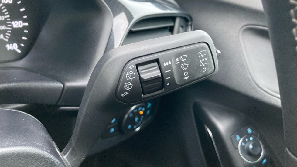 Ford Puma 1.0 EcoBoost Hybrid mHEV Titanium 5dr Petrol Hatchback - Image 23