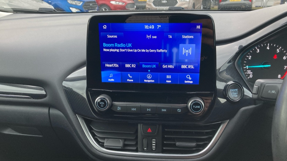 Ford Puma 1.0 EcoBoost Hybrid mHEV Titanium 5dr Petrol Hatchback - Image 27
