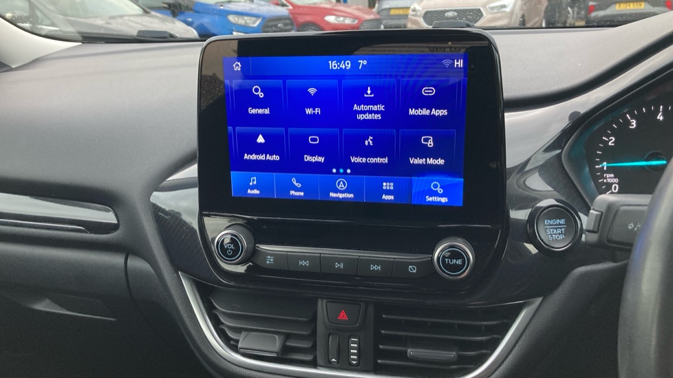 Ford Puma 1.0 EcoBoost Hybrid mHEV Titanium 5dr Petrol Hatchback - Image 30