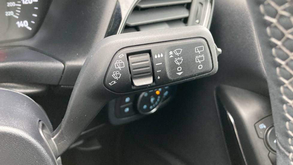 Ford Fiesta 1.0 EcoBoost Titanium 5dr Petrol Hatchback - Image 23