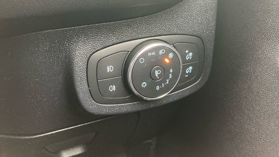 Ford Fiesta 1.0 EcoBoost Titanium 5dr Petrol Hatchback - Image 25