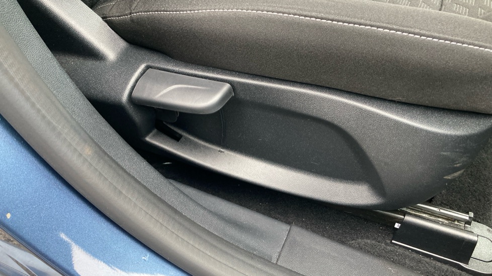 Ford Fiesta 1.0 EcoBoost Titanium 5dr Petrol Hatchback - Image 39