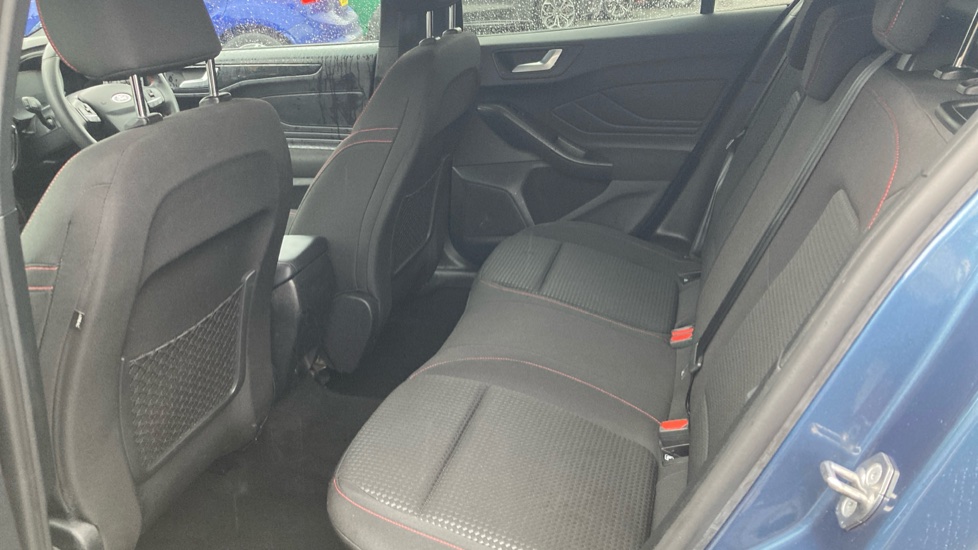 Ford Focus 1.0 EcoBoost ST-Line 5dr Petrol Hatchback - Image 16