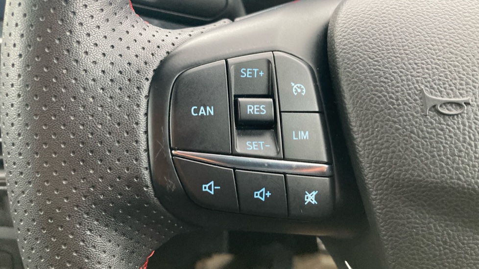 Ford Focus 1.0 EcoBoost ST-Line 5dr Petrol Hatchback - Image 26