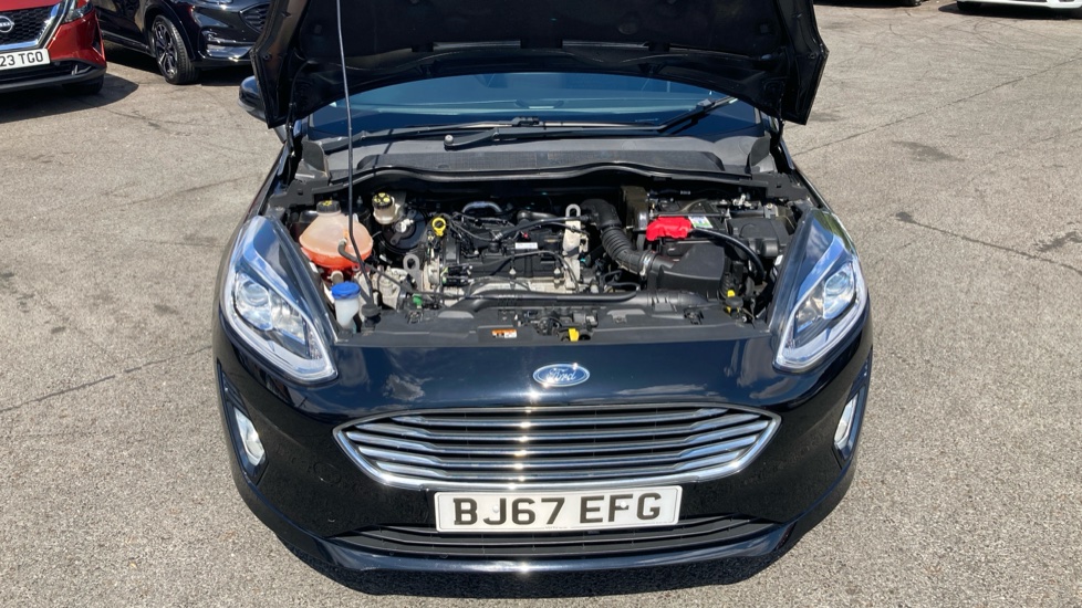 Ford Fiesta 1.1 Zetec 3dr Petrol Hatchback - Image 8
