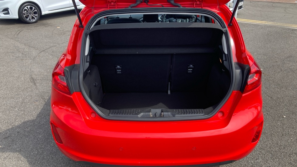 Ford Fiesta 1.0 EcoBoost Zetec 5dr Petrol Hatchback - Image 4