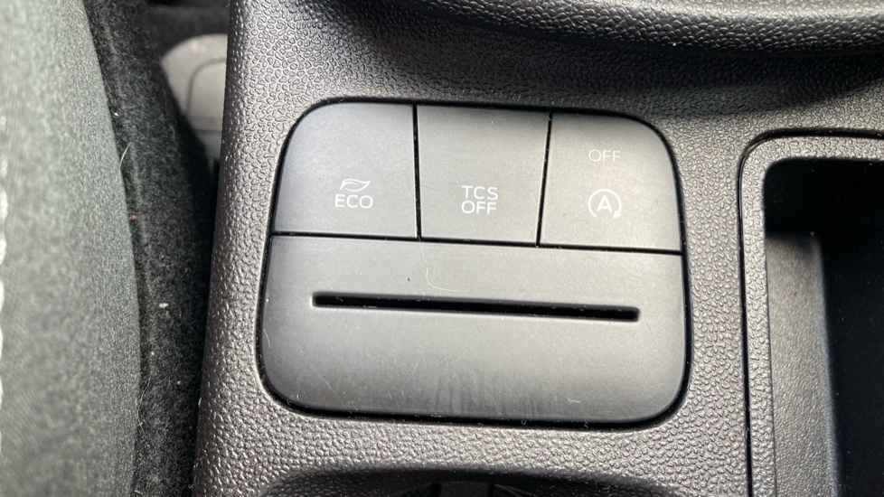 Ford Fiesta 1.0 EcoBoost Zetec 5dr Petrol Hatchback - Image 32