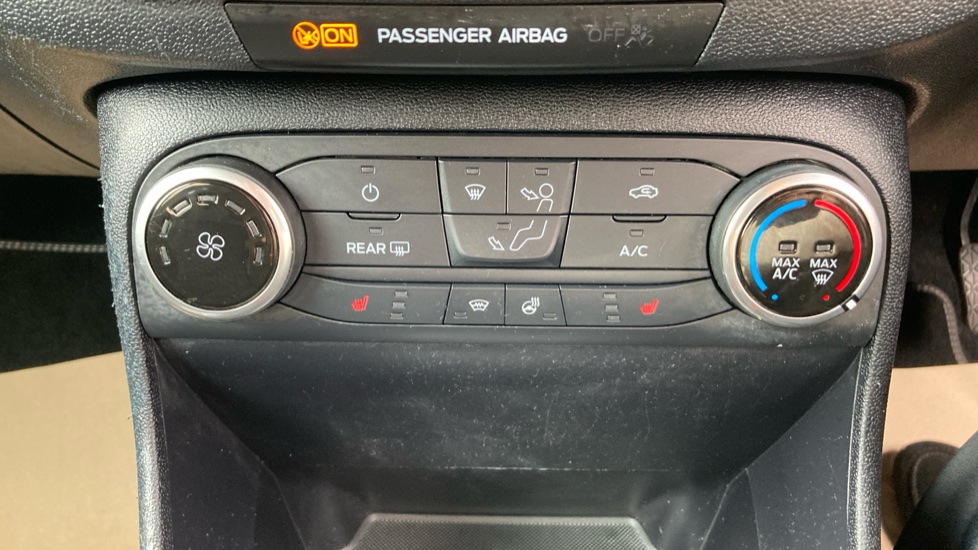 Ford Fiesta 1.0 EcoBoost Titanium 5dr Petrol Hatchback - Image 21