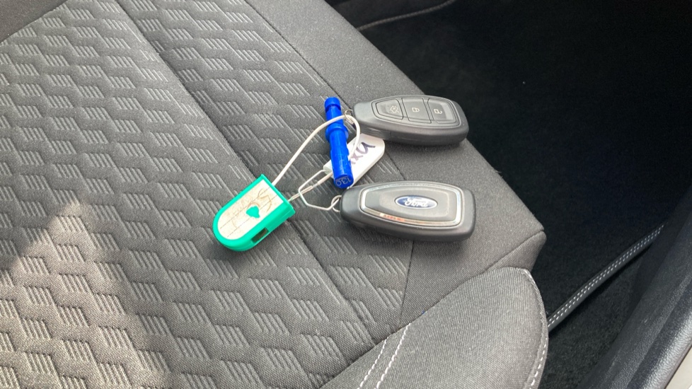 Ford Fiesta 1.0 EcoBoost Titanium 5dr Petrol Hatchback - Image 20
