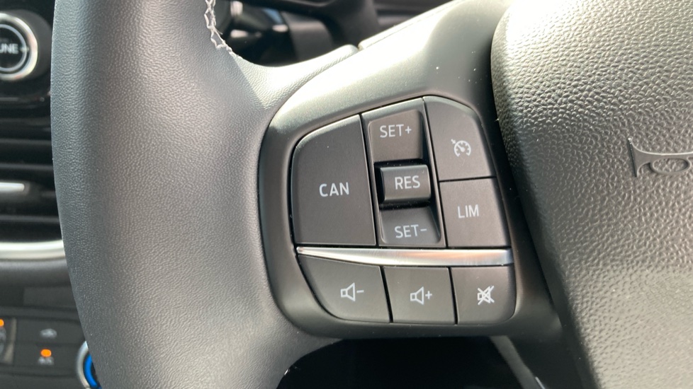 Ford Fiesta 1.0 EcoBoost Titanium 5dr Petrol Hatchback - Image 23